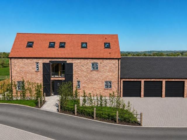 House for sale in Broughton and Old Dalby, Brentingby