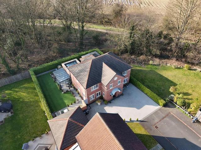House for sale in Hummersknott, Darlington