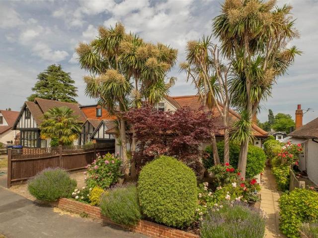 House for sale in Blackhills, Surrey