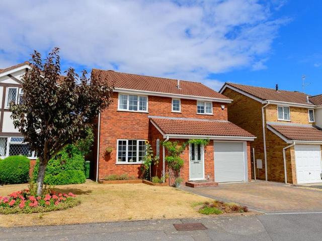 House for sale in Downend, Moorend
