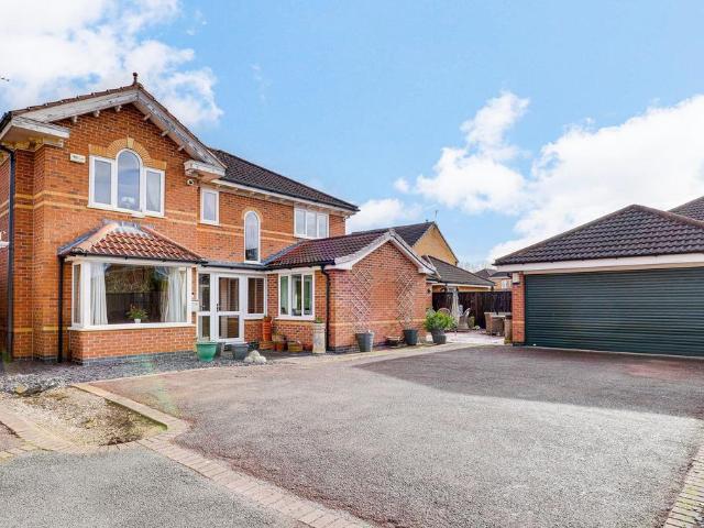 House for sale in Barton In Fabis, East Midlands