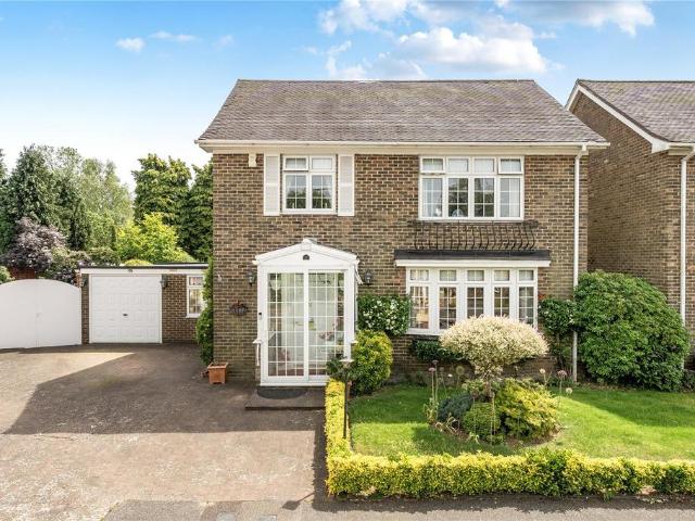 House for sale in London Borough of Bromley, Greater London