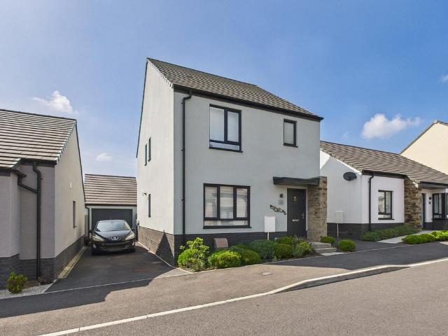 House for sale in Weir Quay, Devon