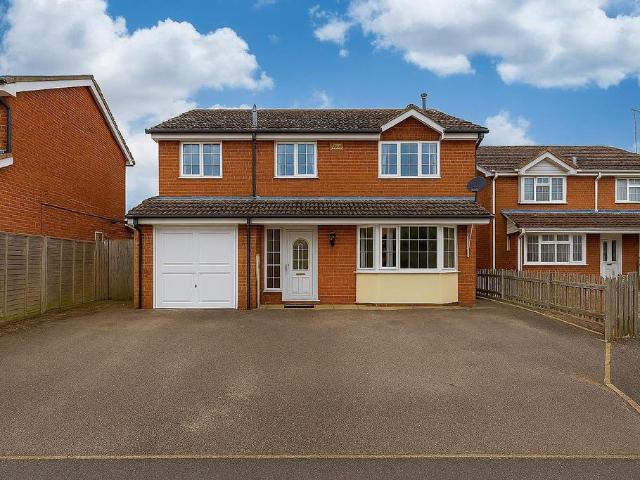 House for sale in Southcourt, Aylesbury
