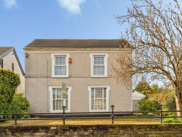 House for sale in Loughor, Wales