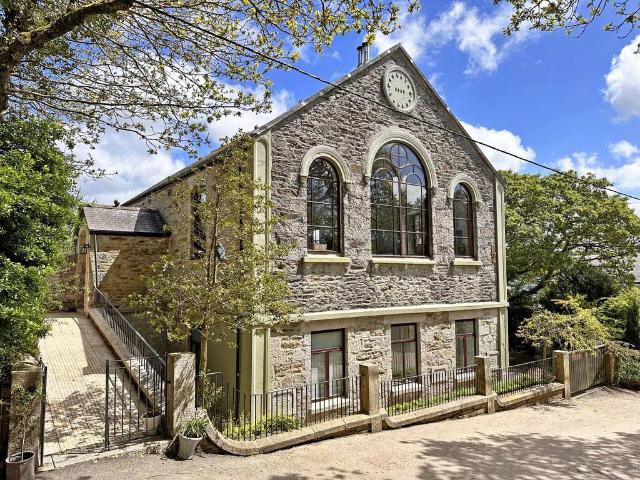 House for sale in Gweek, Cornwall