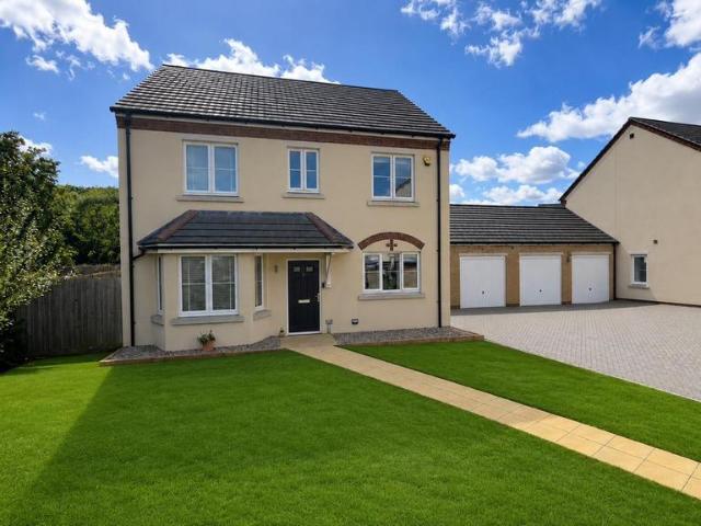 House for sale in Fairfield Park, Bedfordshire