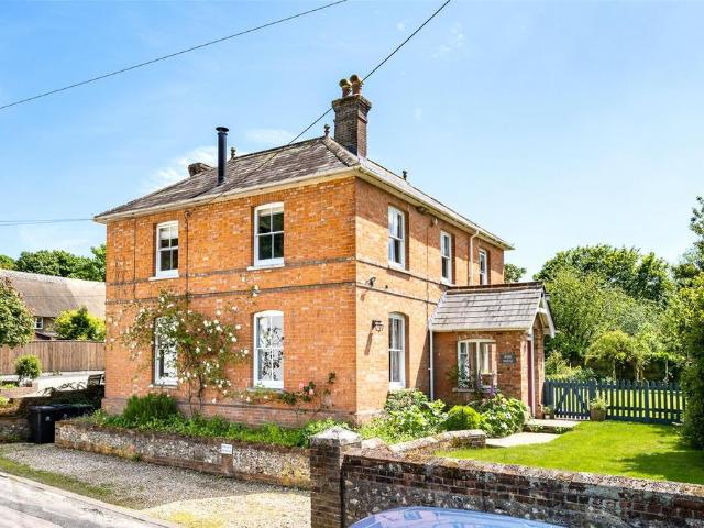 House for sale in Stourpaine