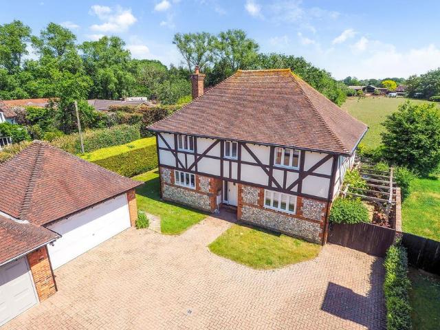House for sale in Littlecote, West Sussex