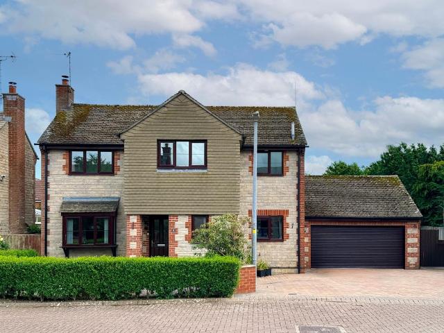 House for sale in South Marston, Swindon