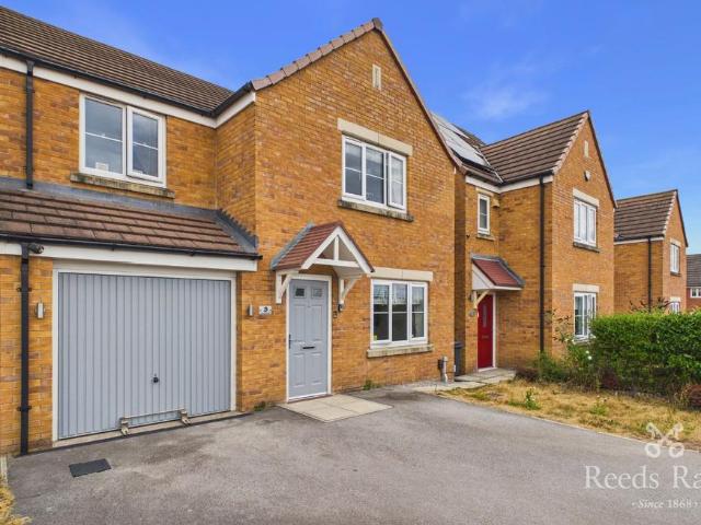 House for sale in Laughton Common, Rotherham