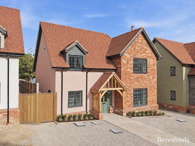 House for sale in Brook Street, Navestock Side