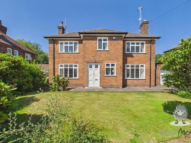 House for sale in Denton's Green, St Helens