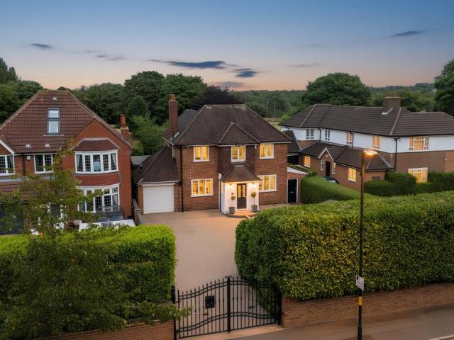 House for sale in The Chuckery, West Midlands