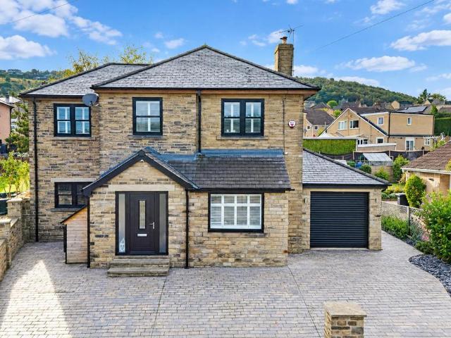 House for sale in Upper Edge, Calderdale