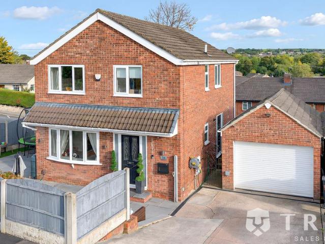 House for sale in Norristhorpe, Kirklees
