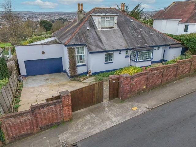 House for sale in Preston, Livermead