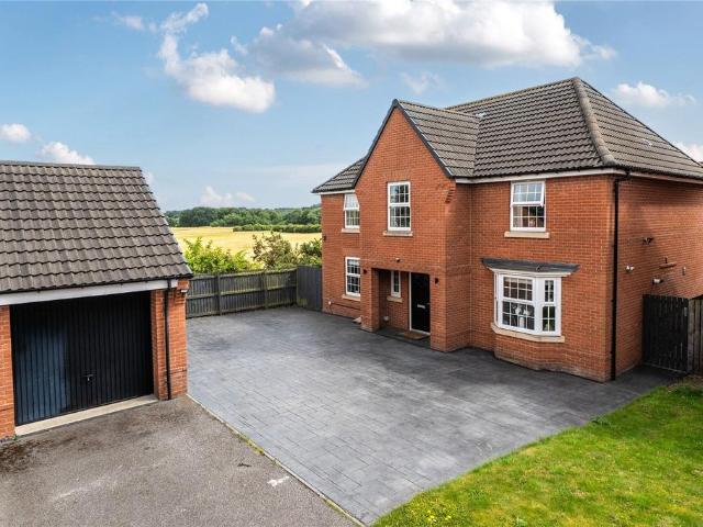 House for sale in Woodlesford, West Yorkshire