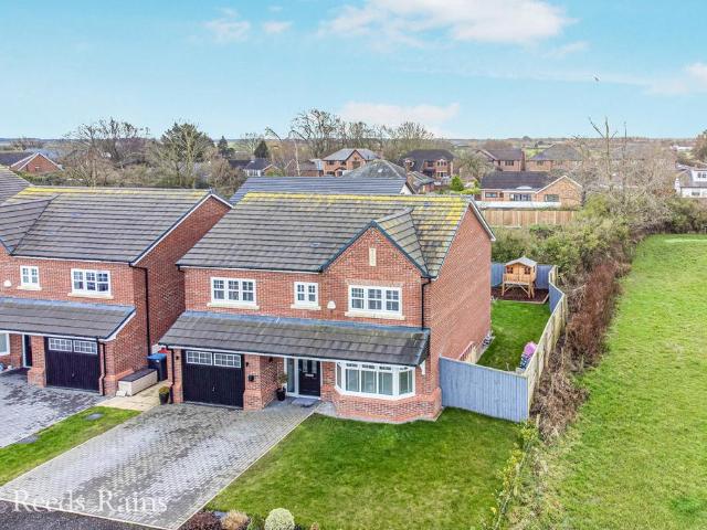 House for sale in Cabus, Lancashire