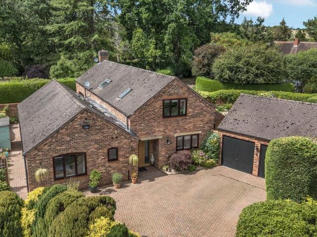 House for sale in Dunley, Forthampton
