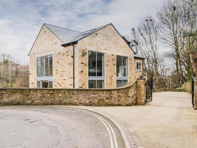 House for sale in Brackenfield, East Midlands
