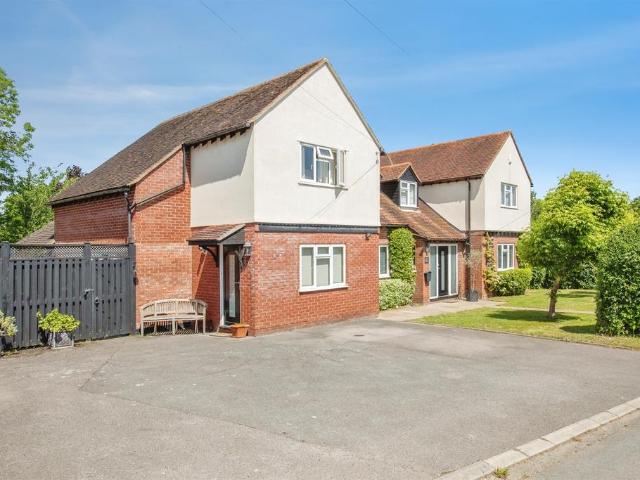 House for sale in Fordham Heath, Essex