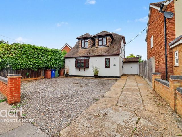 House for sale in Fobbing, Essex