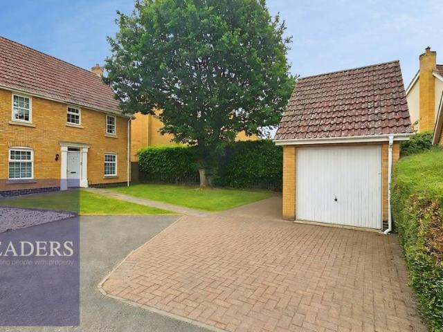 House for sale in Chelmondiston, Suffolk