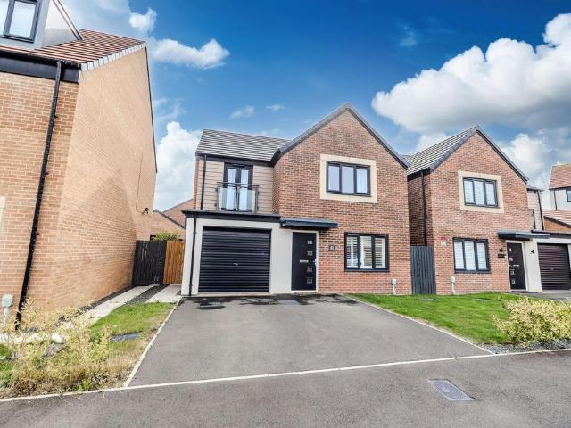House for sale in Hazlerigg, Newcastle Upon Tyne