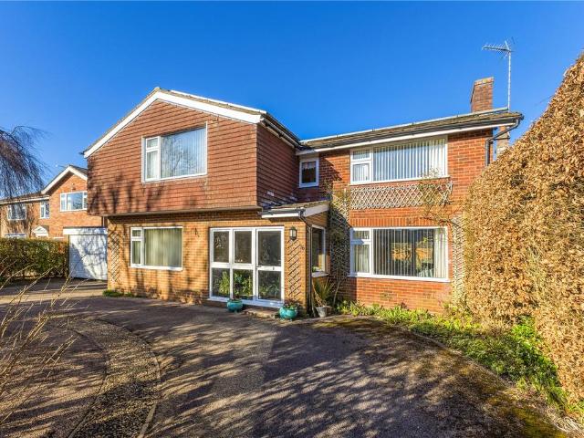 House for sale in Dunstable, Bedfordshire