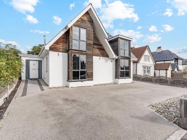 House for sale in Kingsdown Park, The Bridge