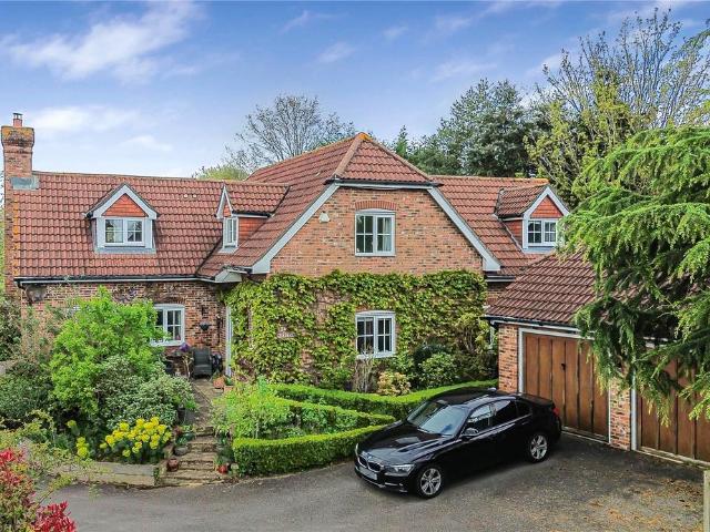 House for sale in Watersfield, Horsham