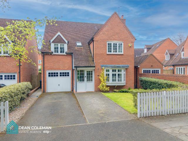 House for sale in West Midlands