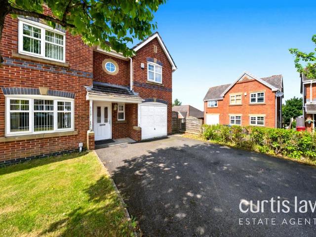 House for sale in Blacksnape, Darwen
