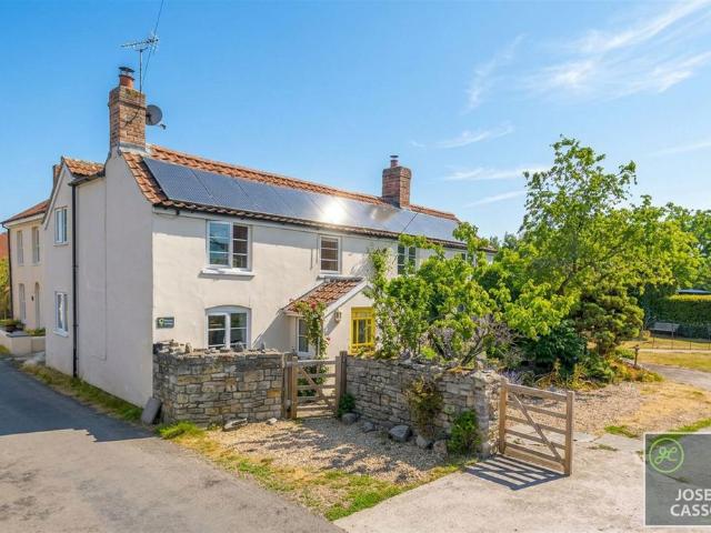 House for sale in Northmoor Green or Moorland, North Petherton