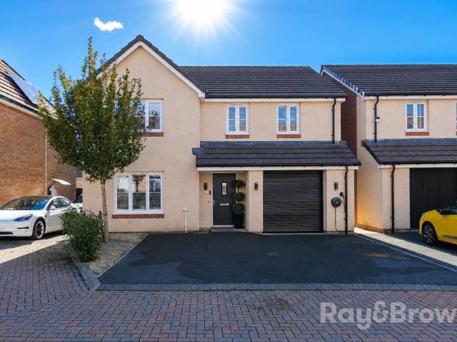 House for sale in Font-y-Gary, Rhoose