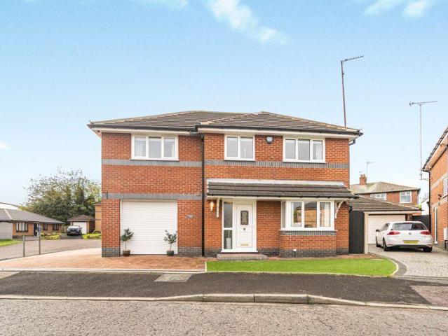 House for sale in Burnedge, Greater Manchester