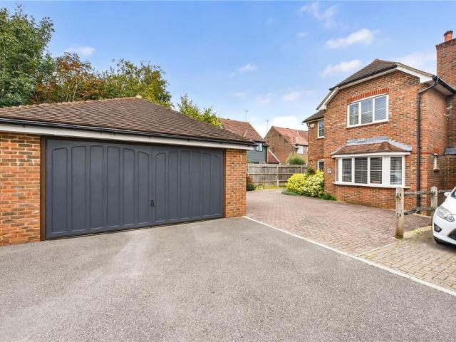 House for sale in Aldingbourne, Clapham