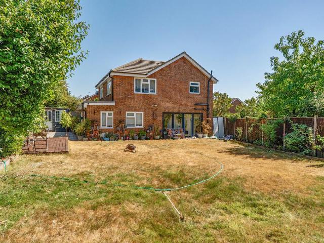 House for sale in Cox Green, Maidenhead