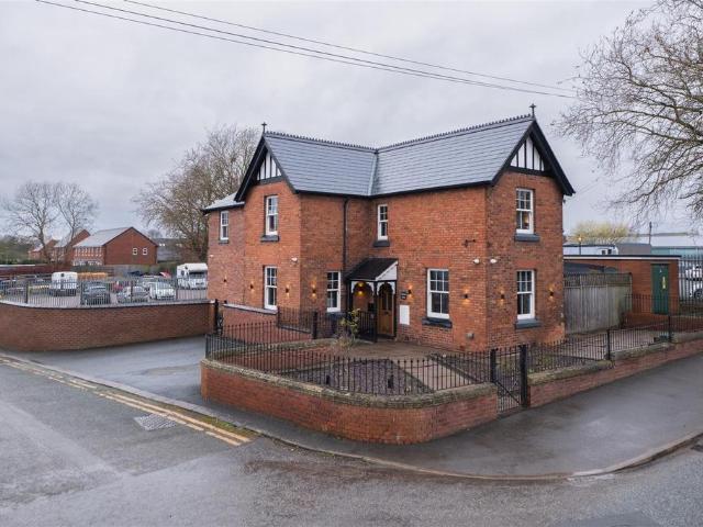 House for sale in Winnington, Leftwich