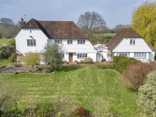 House for sale in Sandown Park, Kent
