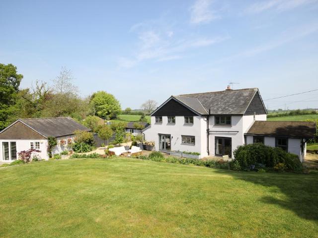 House for sale in Bolton Low Houses, Hampshire