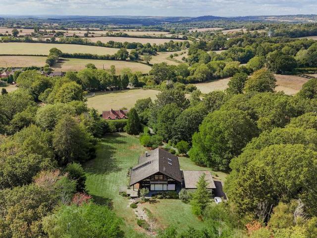 House for sale in Hoe, Guildford
