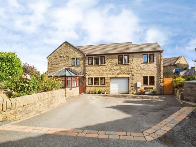 House for sale in Queensbury, Bradford