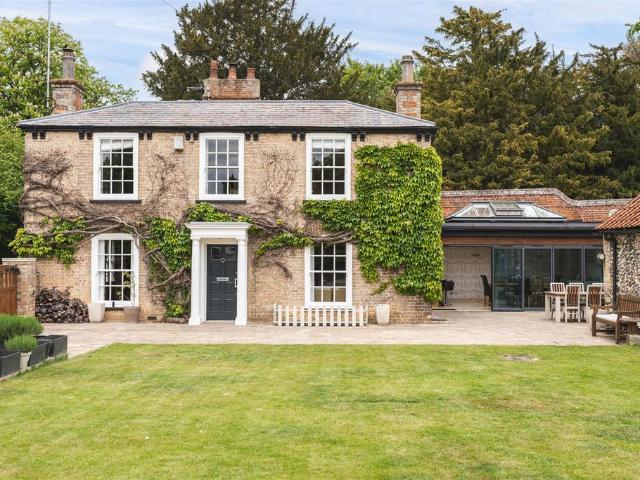 House for sale in Chedburgh, Suffolk