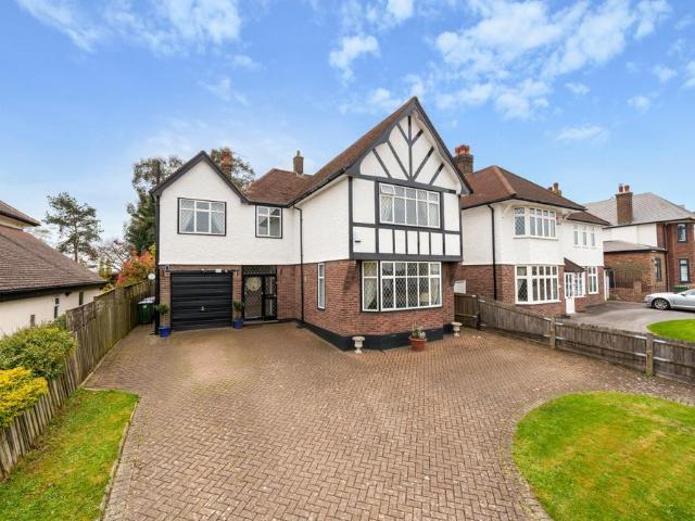 House for sale in Frognal, Greater London