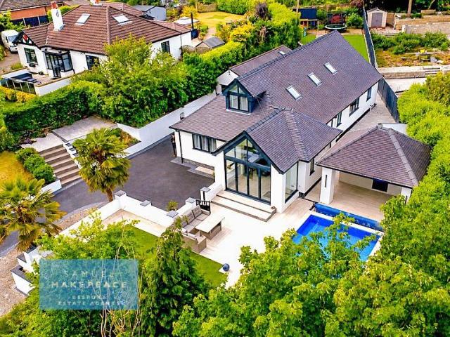 House for sale in Baswich, Staffordshire