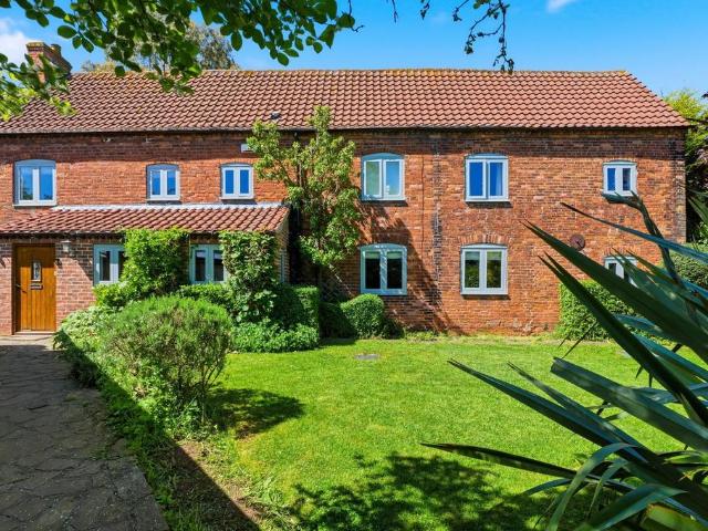 House for sale in Alverton, East Midlands