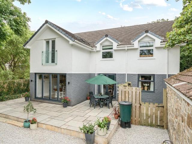 House for sale in Rosudgeon, Cornwall