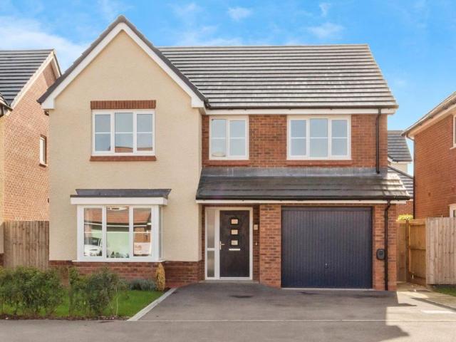 House for sale in Hammond Street
